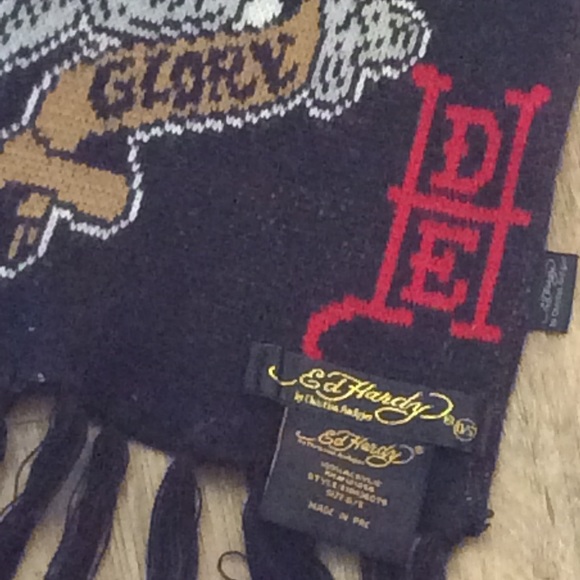 📌 NWOT Ed Hardy Original Christian Audigier Scarf - Picture 5 of 7